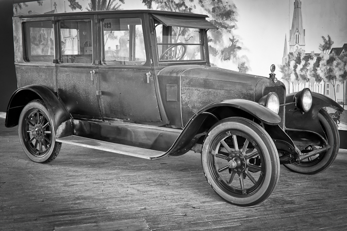 1921 Templar 5 Passenger Sedan - Rubay Body with Front 